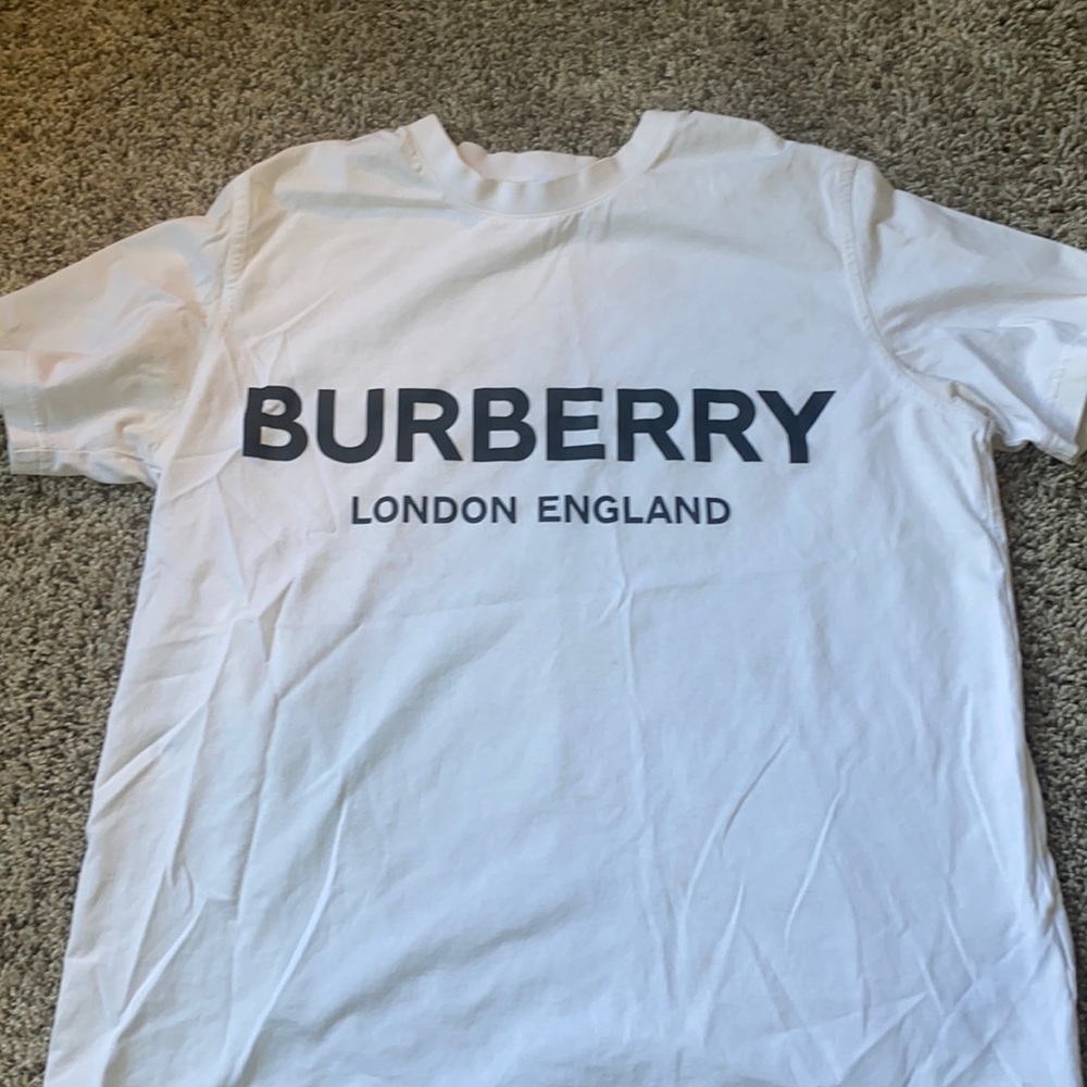 Burberry top